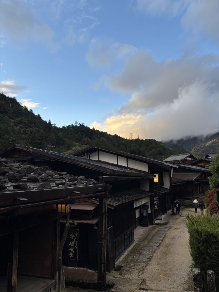 明日も、此処で